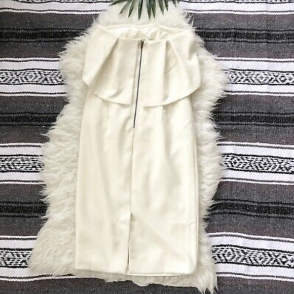 Strapless Shilla Dress - Picture 2 of 6